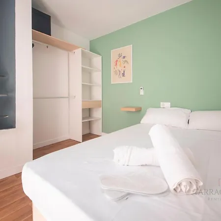 Tarracohomes-th08 Con Patio Privado En El Centro De Lejlighed *