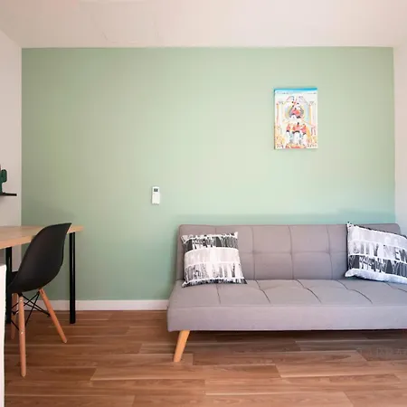 Tarracohomes-th08 Con Patio Privado En El Centro De Lejlighed Tarragona