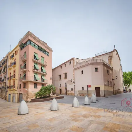 Tarracohomes-th08 Con Patio Privado En El Centro De Tarragona
