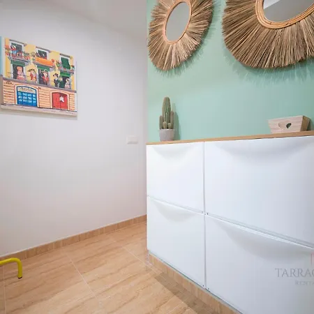 Tarracohomes-th08 Con Patio Privado En El Centro De * Tarragona