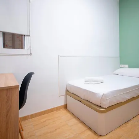 Tarracohomes-th08 Con Patio Privado En El Centro De Apartamento Tarragona